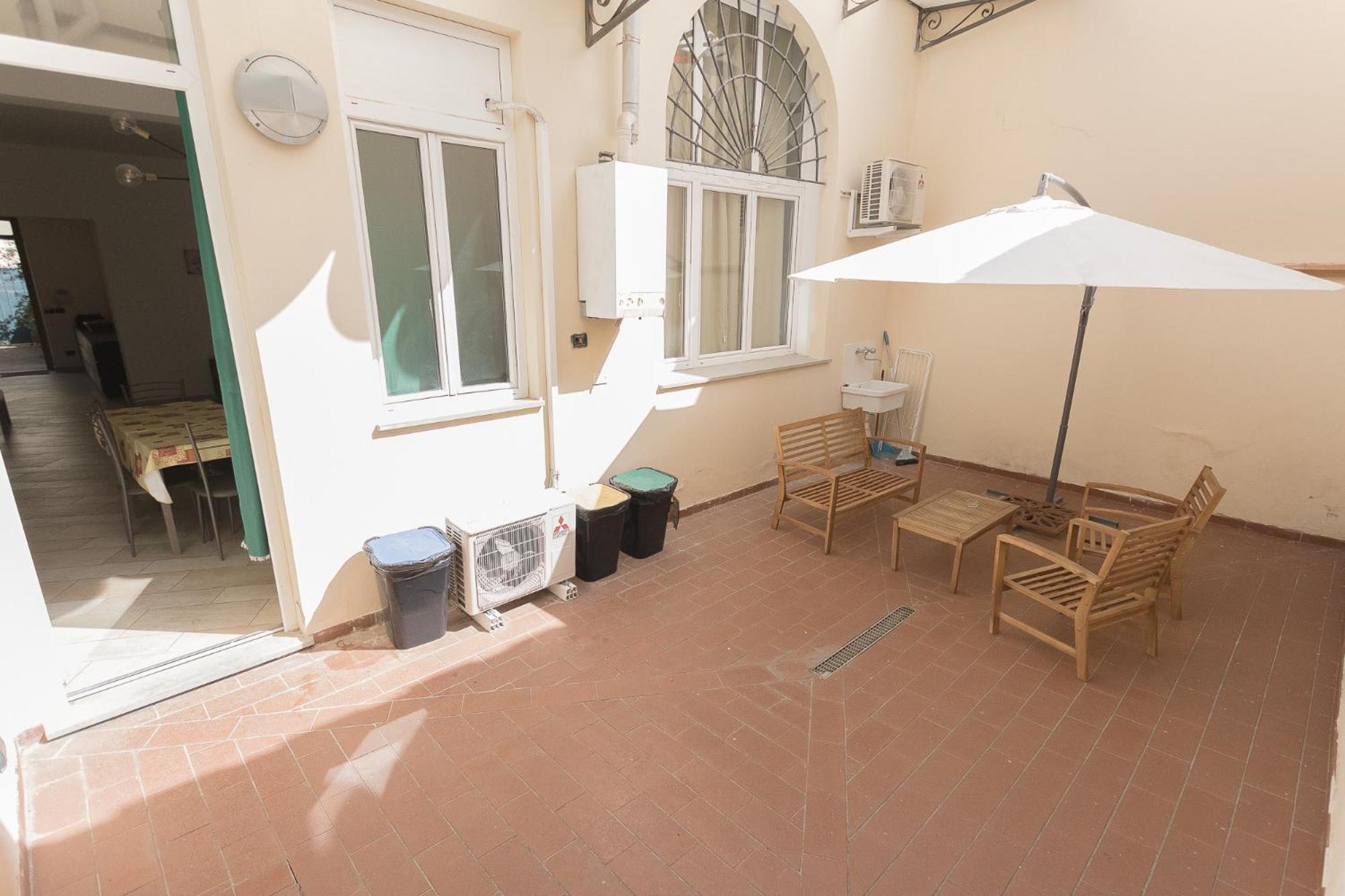 Amalia Apartment Via La Farina Florence Exterior photo